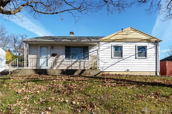 94 Circle Drive, Fairborn, OH 45324