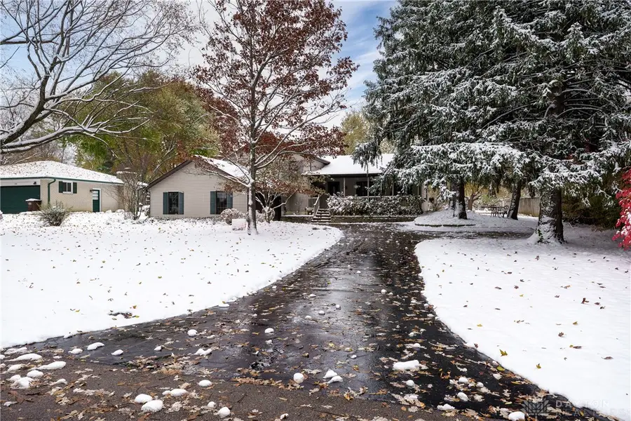 390 Tanglewood Drive, Dayton, OH 45440 - Image #3