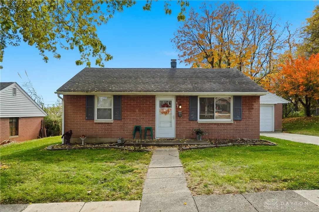 517 E Warren Street, Lebanon, OH 45036 - #1