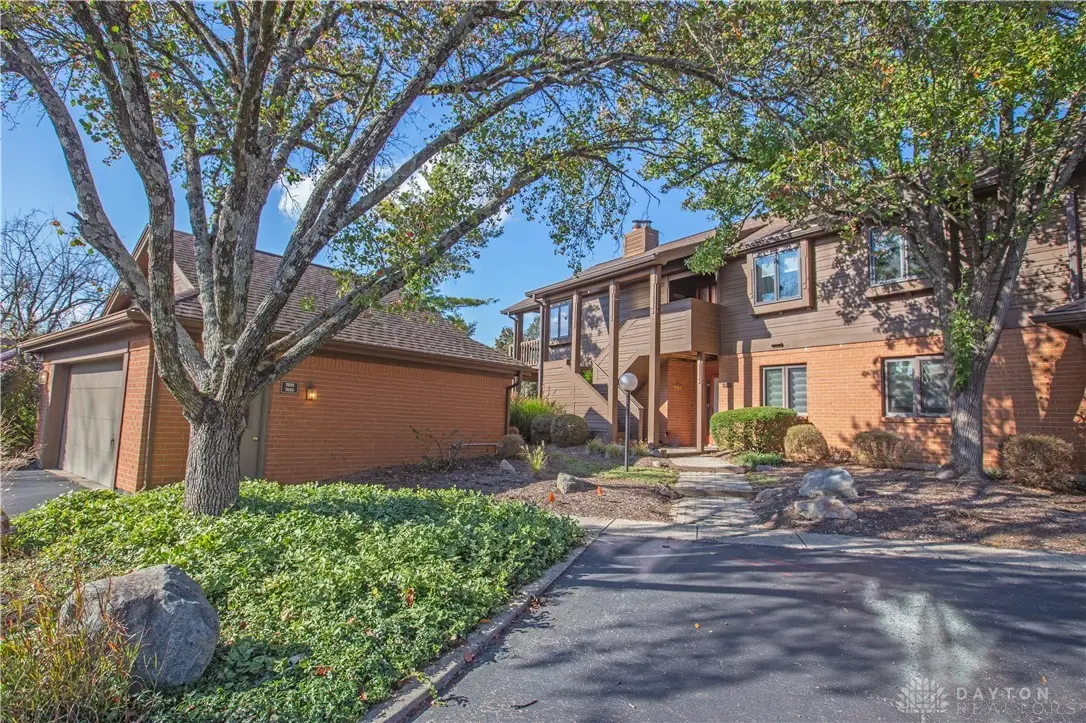 7035 Bluffs Drive, Washington Township, OH 45459 - Image #1