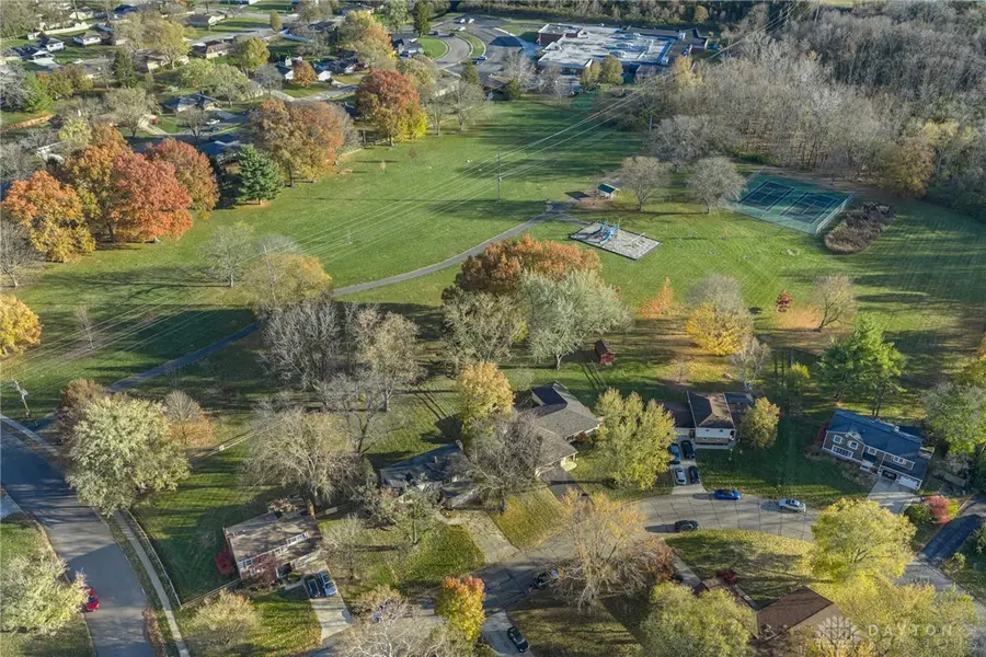 381 Whittington Drive, Dayton, OH 45459 - Image #2