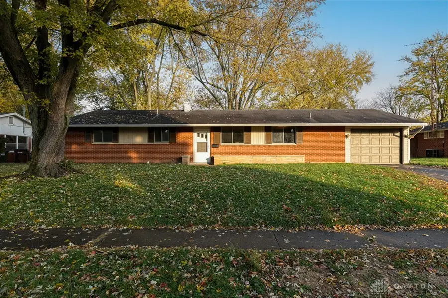 304 E Eppington Drive, Trotwood, OH 45426 - Image #2