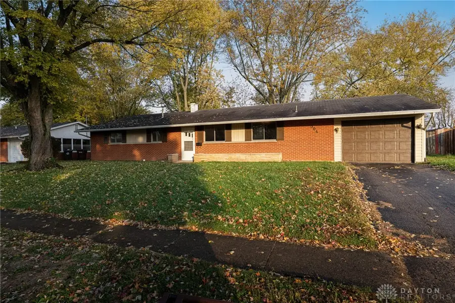 304 E Eppington Drive, Trotwood, OH 45426 - Image #3