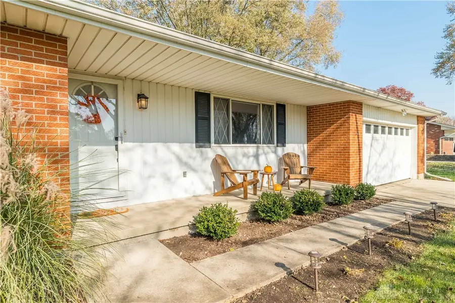 375 Coach Drive, Tipp City, OH 45371 - Image #3