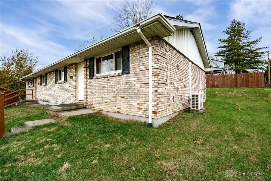 367 Franklin Road, Waynesville, OH 45068 - Image #3