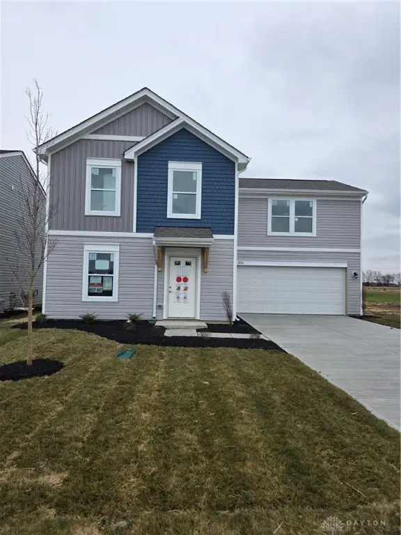 2924 Huntington Drive, Troy, OH 45373