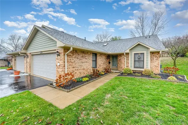 51 Pheasant Run Circle, Springboro, OH 45066
