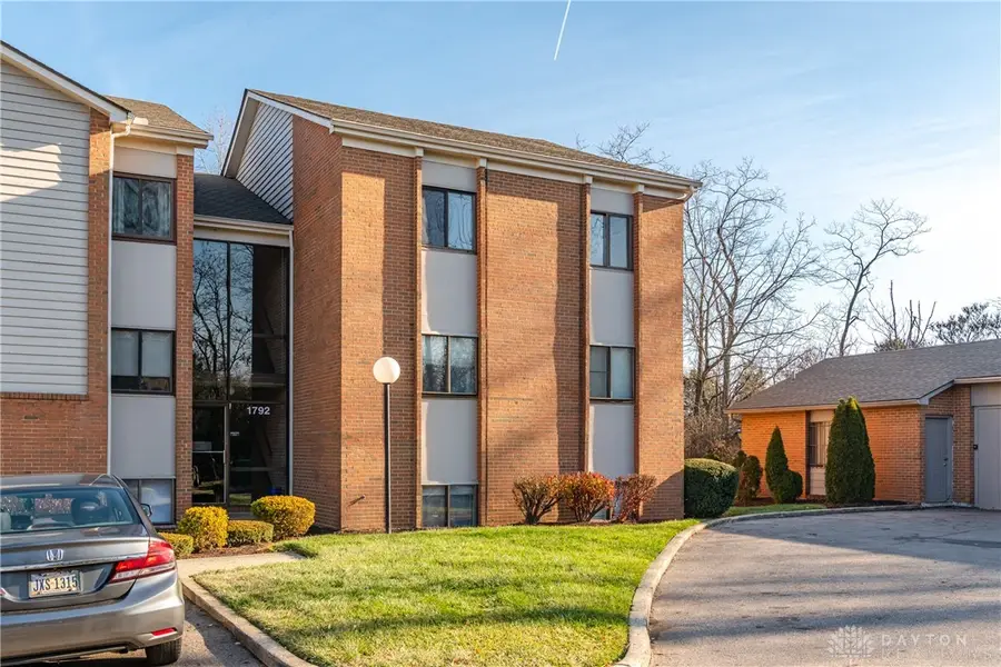 1792 Cherokee Drive #F, Dayton, OH 45449 - Image #3