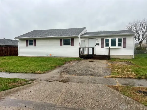 607 Kirkwood Drive, Fairborn, OH 45324