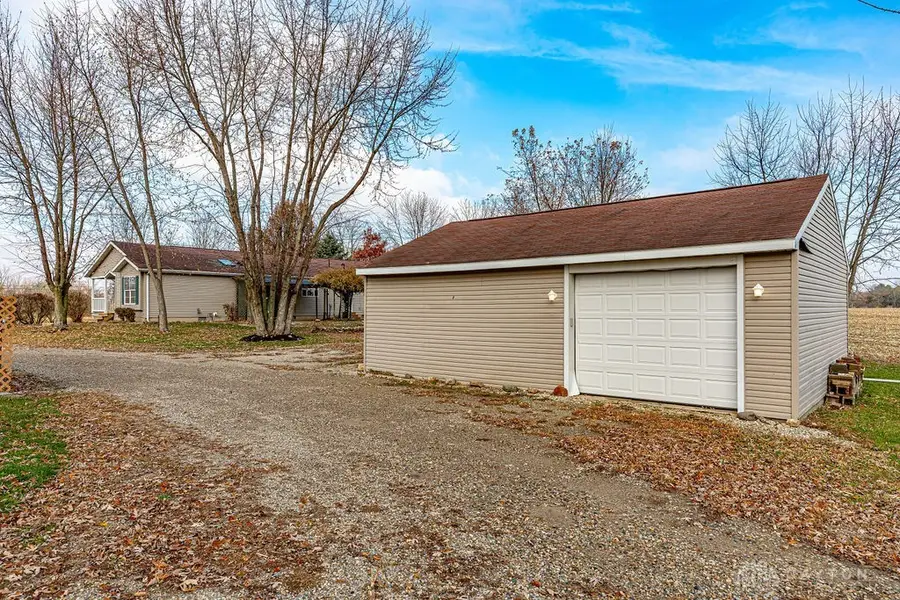 5932 E E 40 Us, Lewisburg, OH 45338 - Image #2