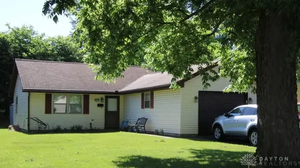 1014 Victoria Avenue, Fairborn, OH 45324