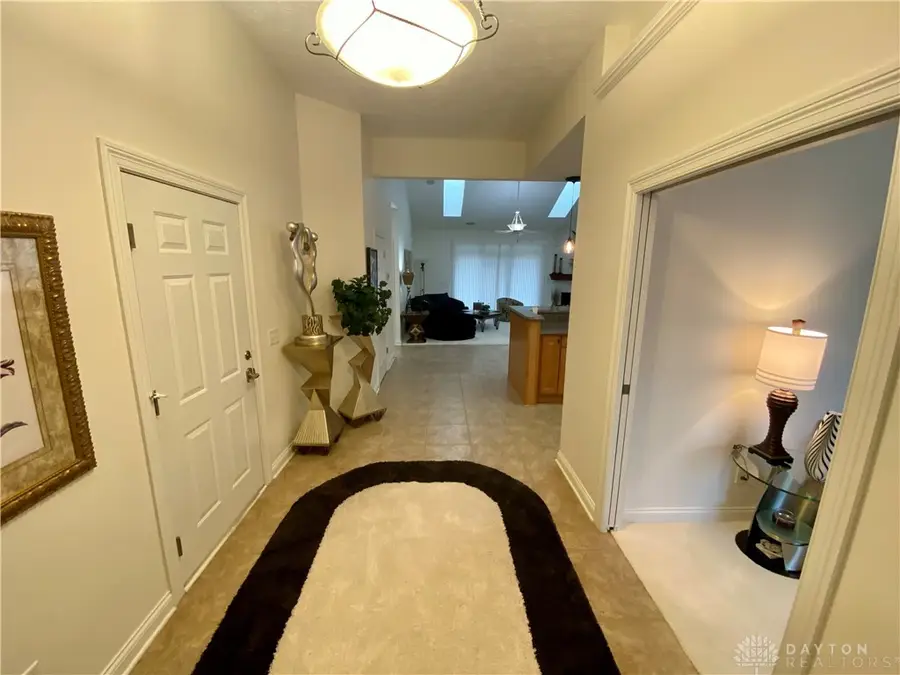 125 Cobblestone Lane, Springboro, OH 45066 - Image #2