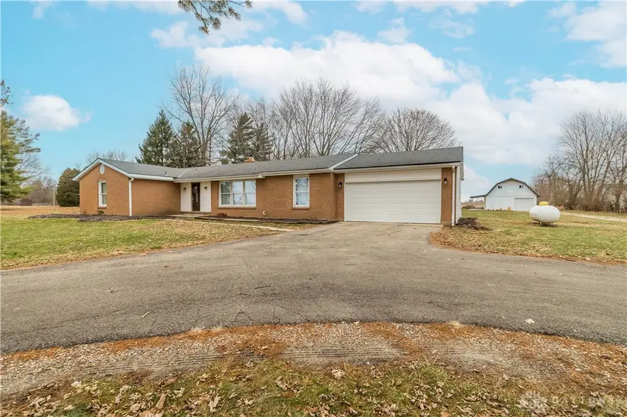 11724 Pansing Road, Brookville, OH 45309 - Image #2