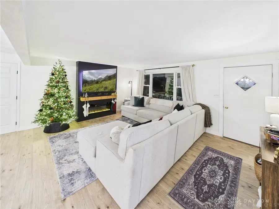 124 Hillview Street, Greenville, OH 45331 - Image #2