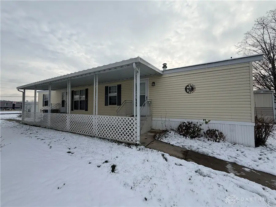 5036 Silverdome Drive, Dayton, OH 45414 - Image #2