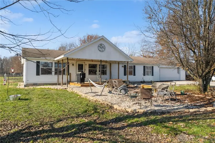10858 Horseshoe Road, Lynchburg, OH 45142 - Image #3
