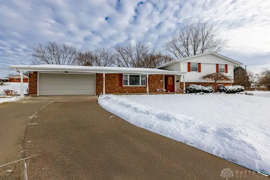 618 Dorado Drive, Fairborn, OH 45324 - Image #2