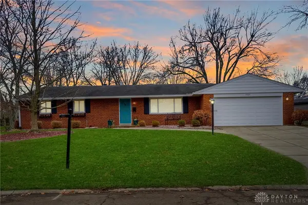 2324 Belloak Drive, Dayton, OH 45440