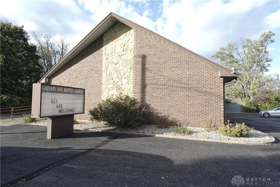 543 W Funderburg Road, Fairborn, OH 45324 - Image #2