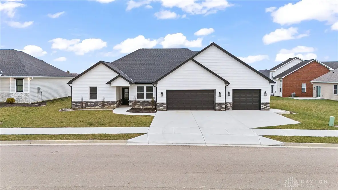 940 Rosenthal Drive, Troy, OH 45373 - Image #1