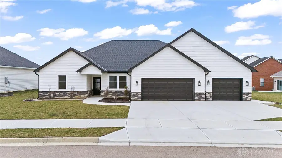 940 Rosenthal Drive, Troy, OH 45373 - Image #2