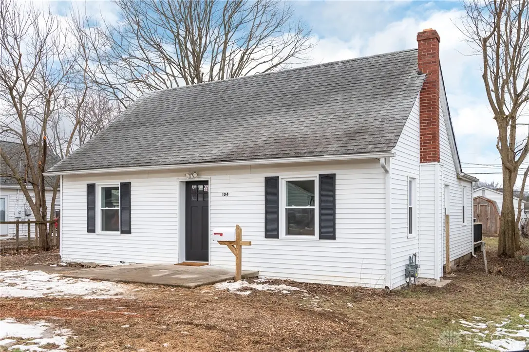 104 Frahn Avenue, Fairborn, OH 45324 - Image #1