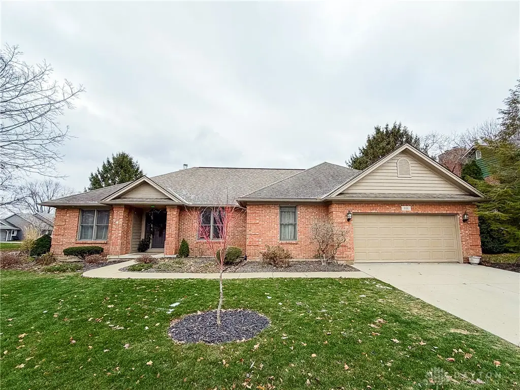 111 Denwood Trail, Englewood, OH 45315 - Image #1