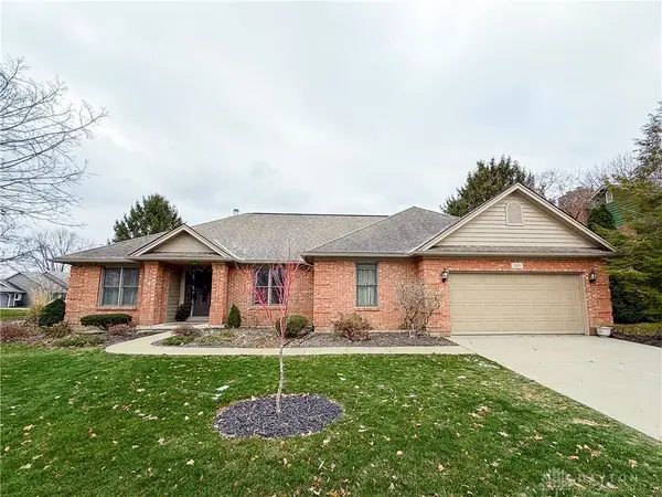 111 Denwood Trail, Englewood, OH 45315