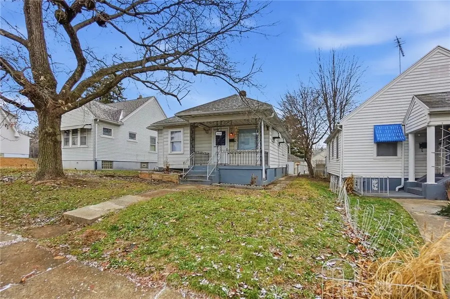 305 E Siebenthaler Avenue, Dayton, OH 45405 - Image #2