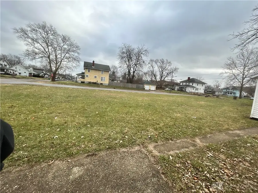 405 W Southern Avenue, Springfield, OH 45506 - #3