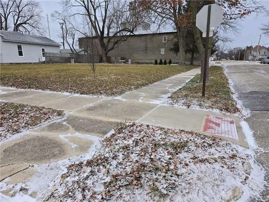 130 E High Street, Eaton, OH 45320 - #3