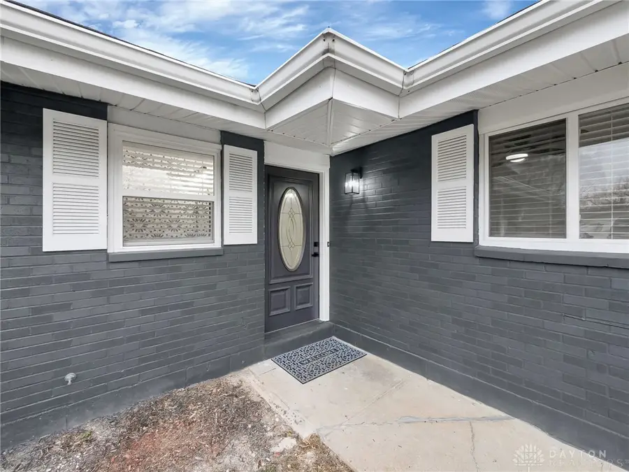 709 N Eppington Drive, Dayton, OH 45426 - #2