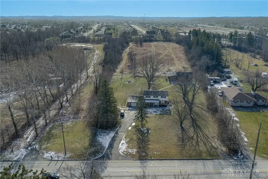 222 E Social Row Road, Washington Township, OH 45458 - Image #2