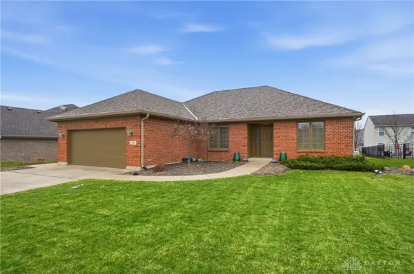 73 Black Walnut Drive, Springboro, OH 45066