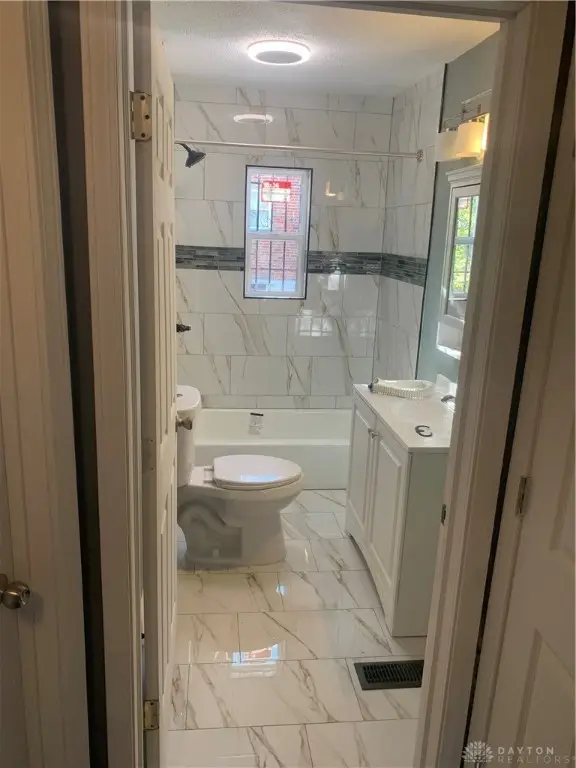 2510 Lakeview Avenue, Dayton, OH 45417 - Image #3