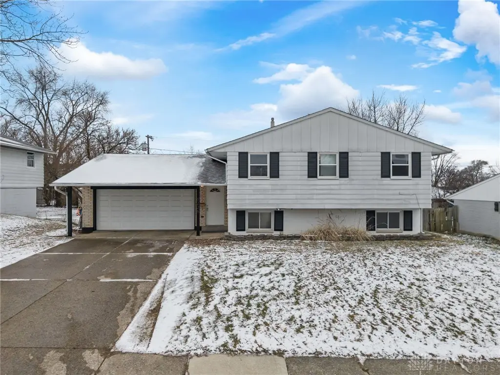 6226 Hemingway Road, Dayton, OH 45424 - Image #1