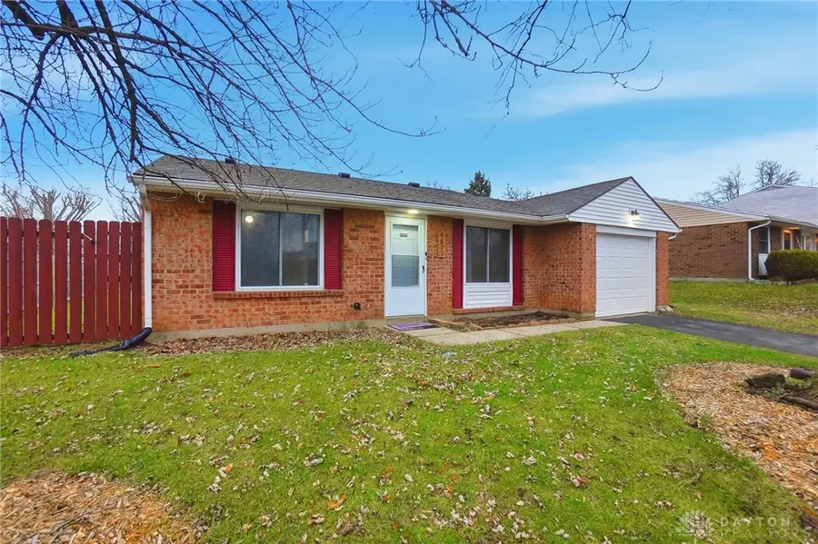 4821 Meadowvista Drive, Huber Heights, OH 45424 - Image #2