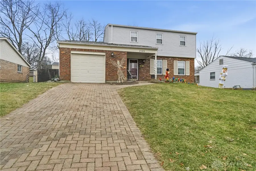 2585 Fulbourne Drive, Mount Healthy Heights, OH 45231 - Image #2