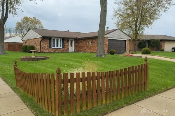 8272 Big Horn Court, Dayton, OH 45424