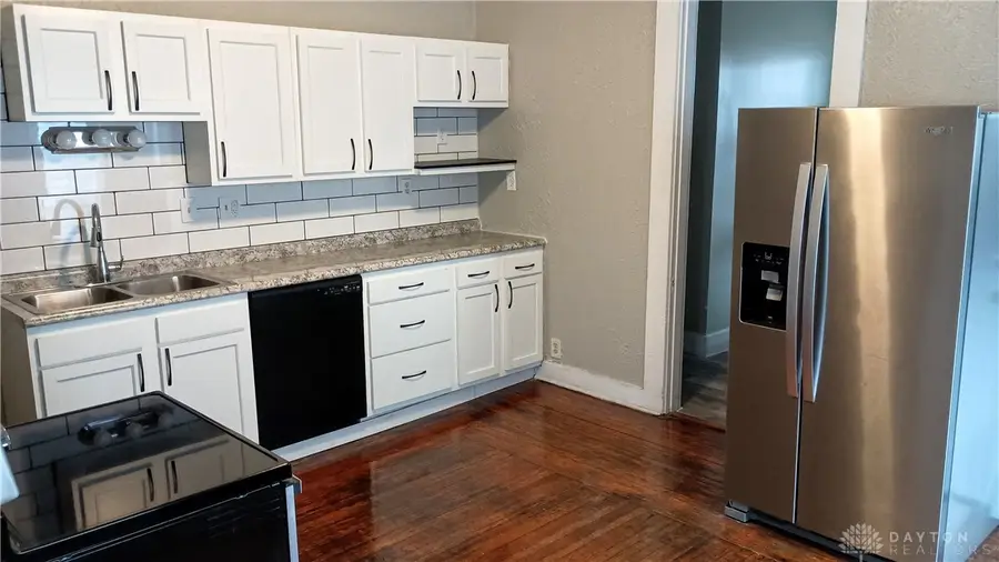 140 S Terry Street, Dayton, OH 45403 - Image #3