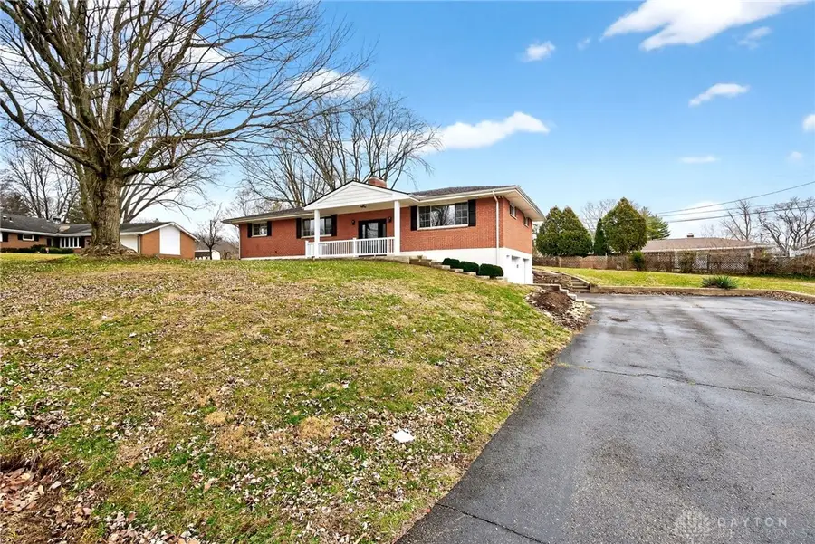 2705 Blue Rock Drive, Beavercreek, OH 45434 - Image #2