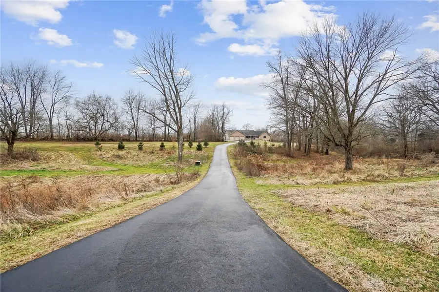 4269 Pansy Road, Clarksville, OH 45133 - Image #2