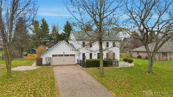 2320 Seneca Drive, Troy, OH 45373