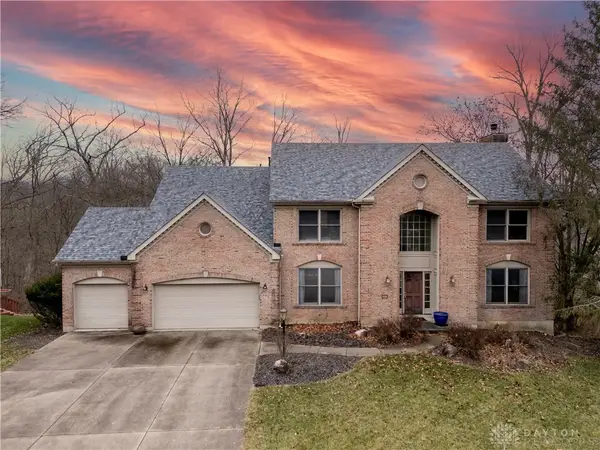 609 Valleywoods Court, Miami Twp, OH 45140