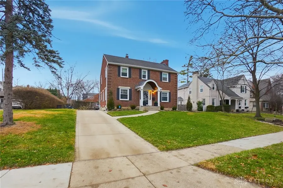 525 Woodview Drive, Oakwood, OH 45419 - Image #2