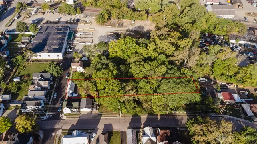 555 E Sycamore Street, Miamisburg, OH 45342 - Image #2