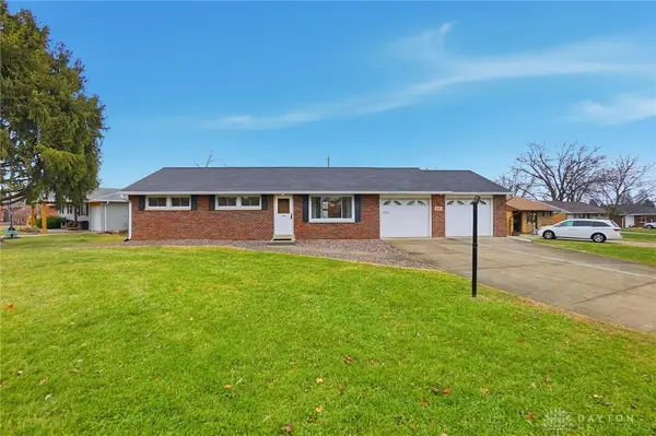 547 Douglas Way, Tipp City, OH 45371