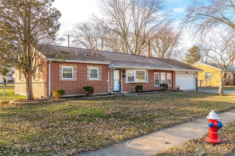 111 Parkgrove Drive, Englewood, OH 45322 - Image #3