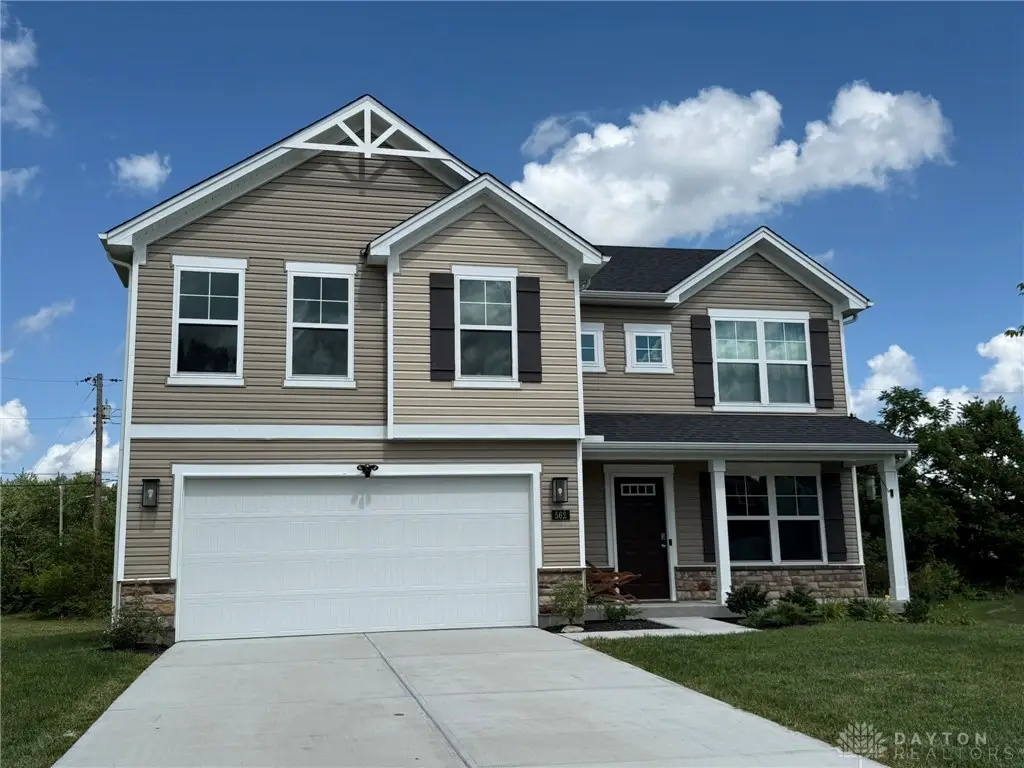 562 Maxwell Court, Germantown, OH 45327 - Image #1