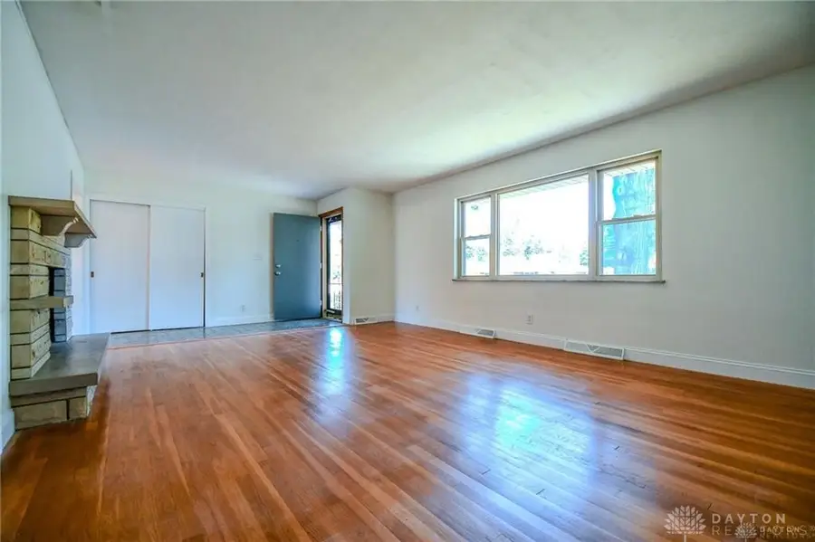 152 Cheltenham Drive, Centerville, OH 45459 - #3